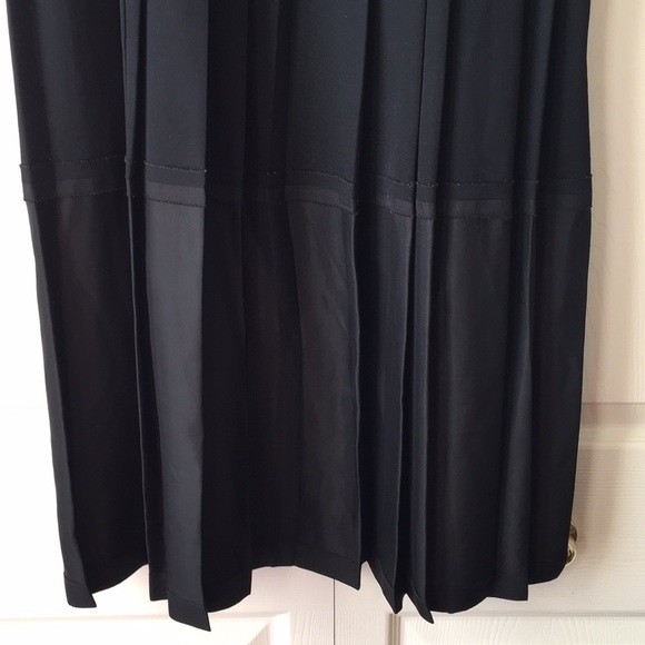 DKNY Black Pleated Wool Dress Size 8 - Picture 2 of 7